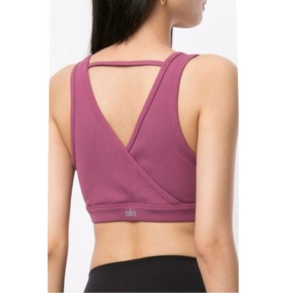 Alo Yoga Togetherness Sports Bra Size L - Picture 3 of 11